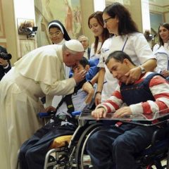 Papa no Dia Internacional das Pessoas com Deficiência: participação e dignidade